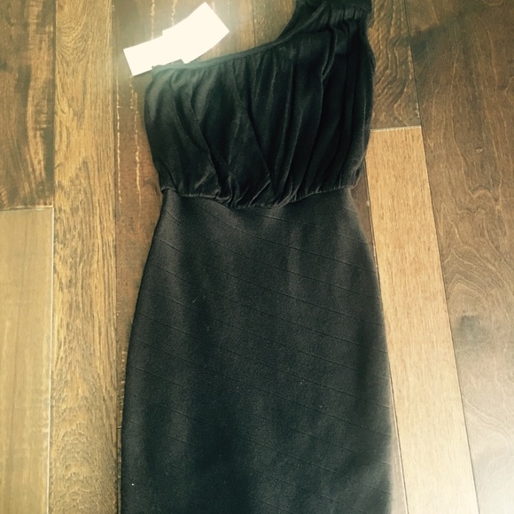 Guess jet black dress - Picture 4 of 5